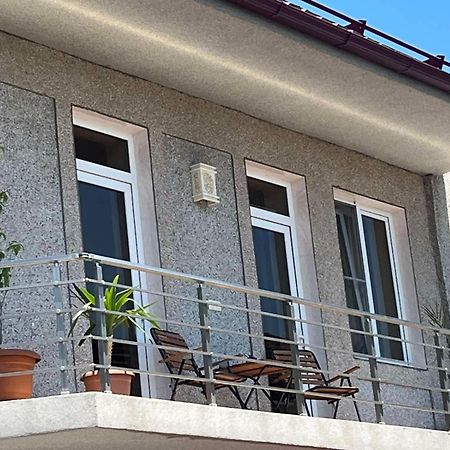 Yerevan Modern Holiday Apartment Luaran gambar
