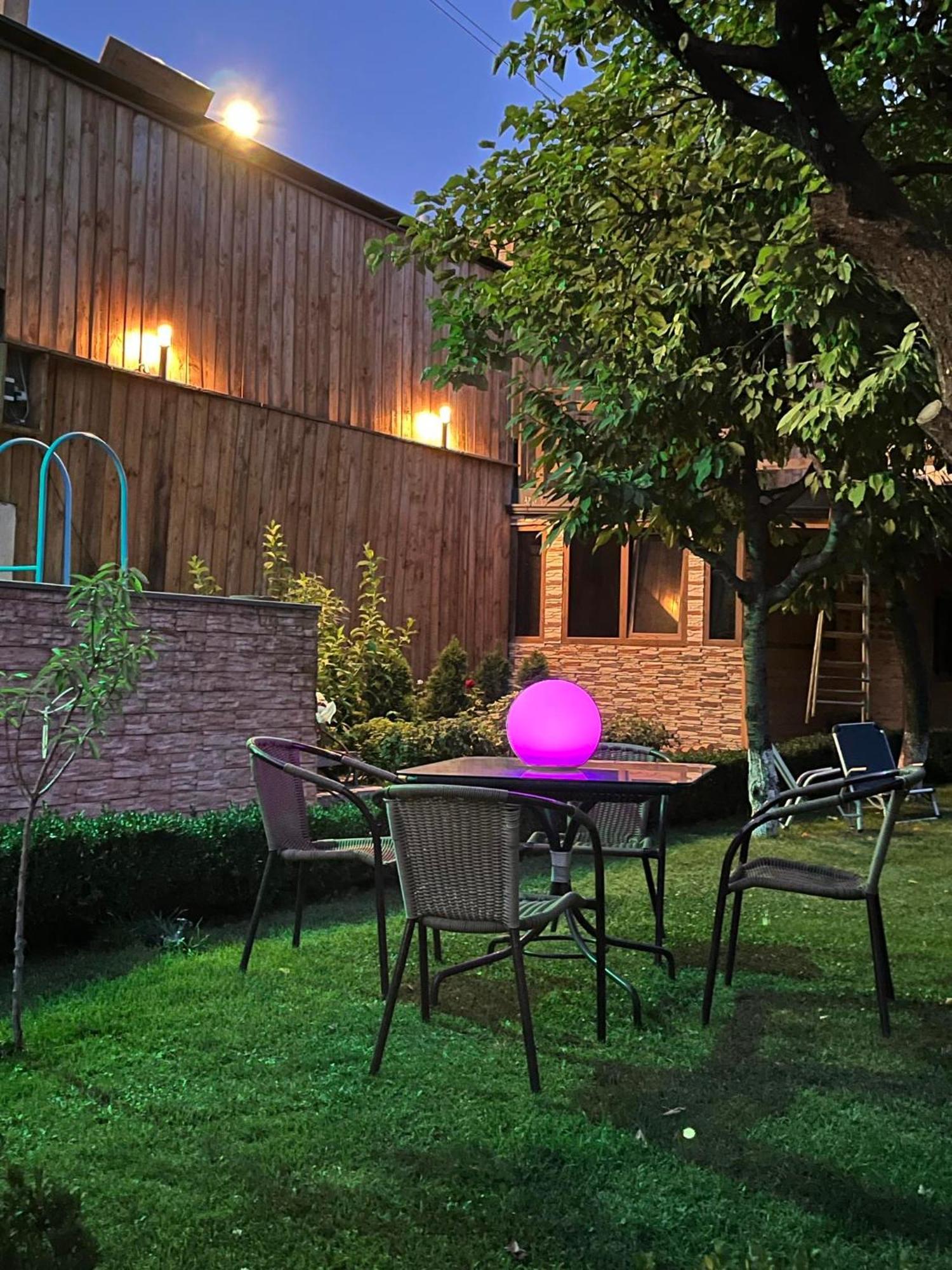 Yerevan Modern Holiday Apartment Luaran gambar