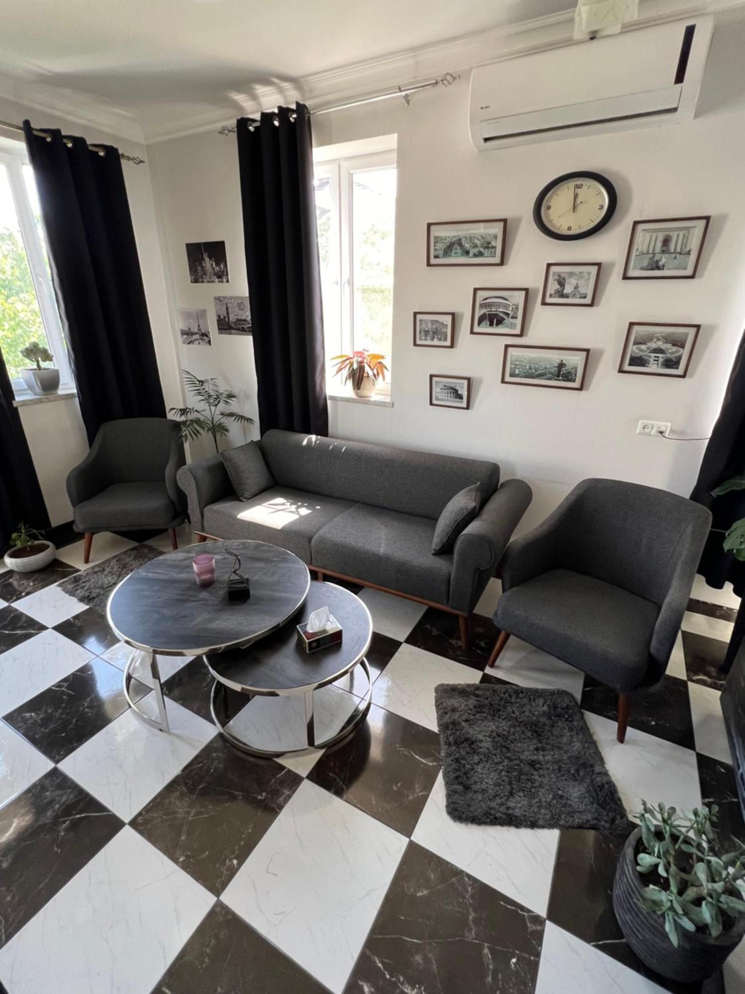 Yerevan Modern Holiday Apartment Luaran gambar